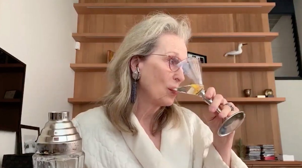 carriecourogen's tweet photo. my last three brain cells https://t.co/z3m0dapveP