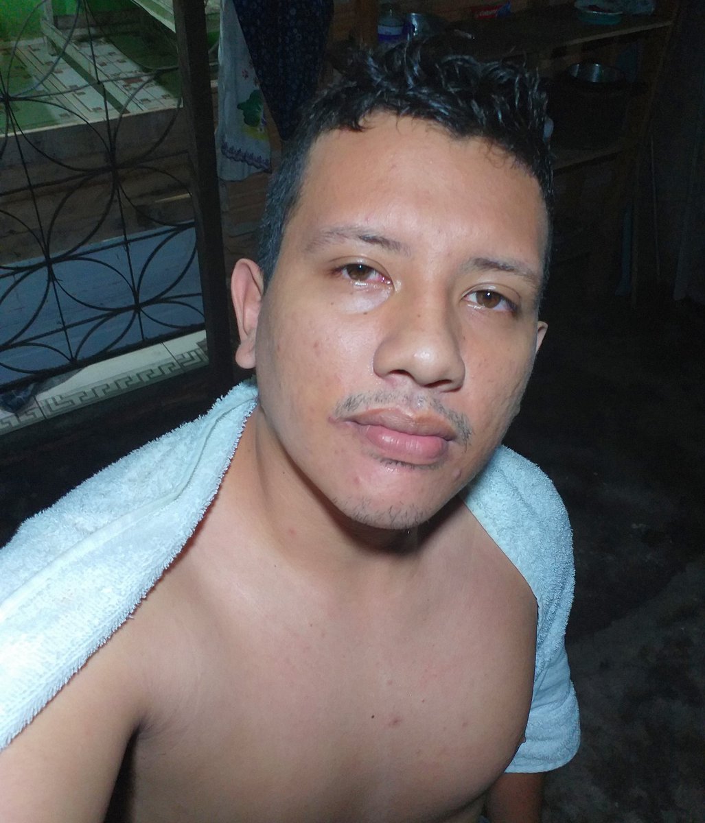 eu_kyuubi's tweet photo. Um charme ser feio.!!! https://t.co/R5lEOhjXKF