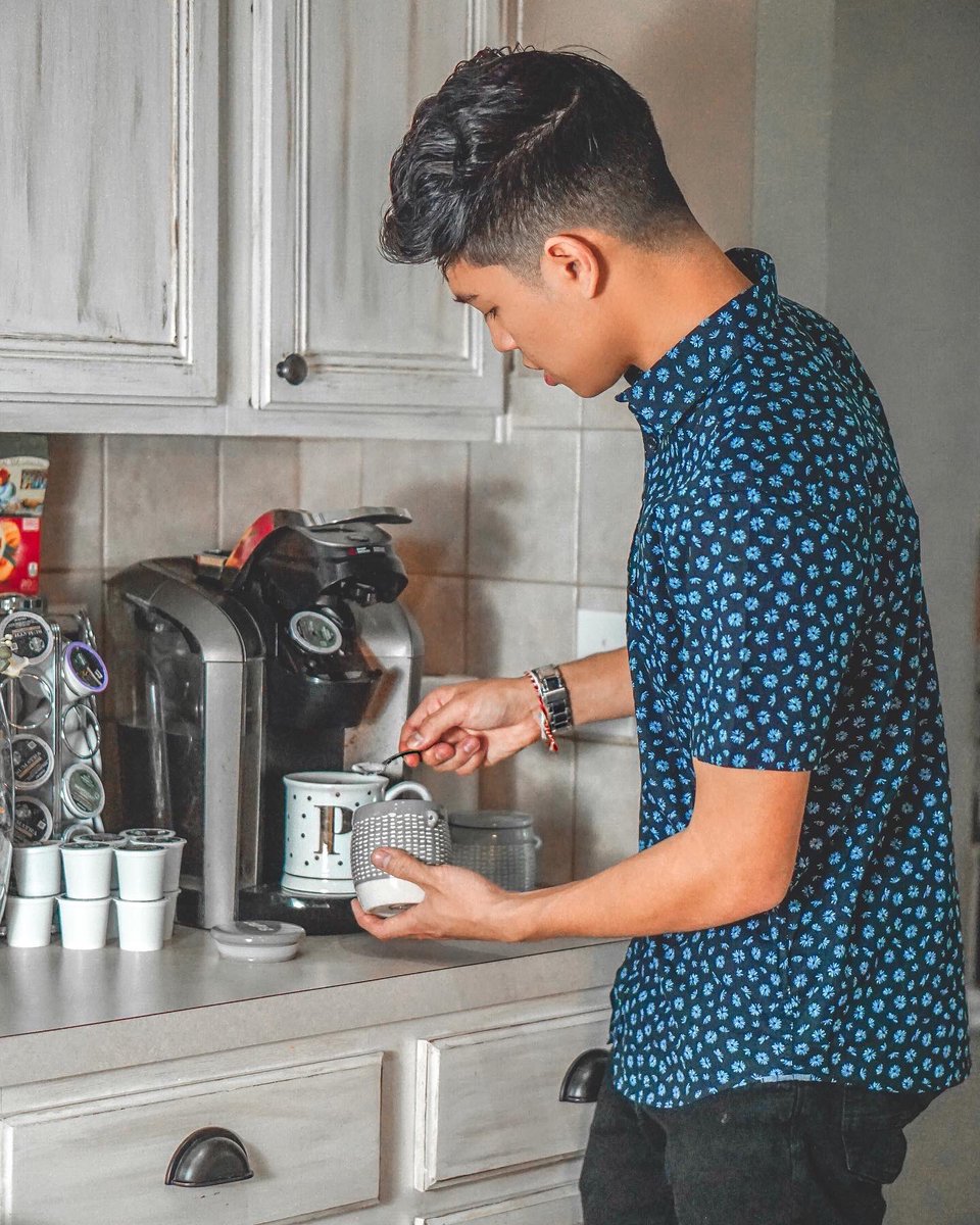 Martey_Tx's tweet image. 📸✨ ^*+ @express my new favorite shirt :) the floral design is gonna be perfect for the summer ♡ ♡ ♡

 #expressyou #expressmen #expresspartner