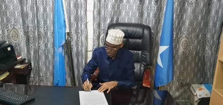 mdhugad's tweet photo. Waxaa ayaandarro ah in ay maanta siyaasiyiinta iyo #baarlamaanka #HirShabeelle ku mashquulsanyahiin #mooshinka iyo ridista maamulka iyada oo laga digaayo muddo 2 isbuuc ah kadib in ay #Beledweyne iyo deegaankaba #qatar ugu jiraan #fatahaado #cusub oo hadda ka biloowday Galbeed. https://t.co/1TUEEgbrGc