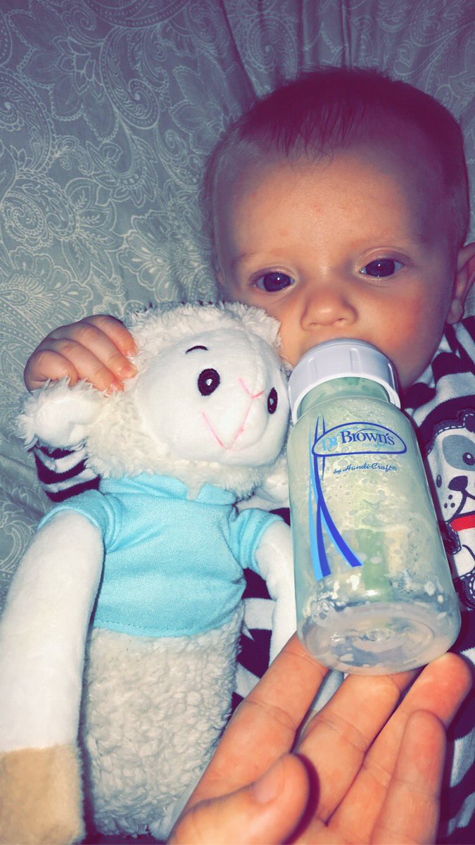 Hope_Driver's tweet image. I’m so not ready to leave my baby and go back to work 😭😭 #InMyFeelingsTonight