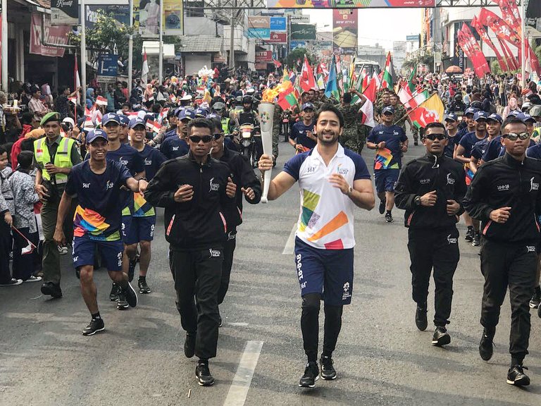 ~*^Torch Bearer for Asian Games^*~(2018) Proudest Moment to India.. Coz He is First Indian Actor/First Indian Chosen by the Indonesian Government as a Torch Bearer for the 18th Asian Games.. .  #11YearsOfShaheerSheikh  #ShaheerSheikh