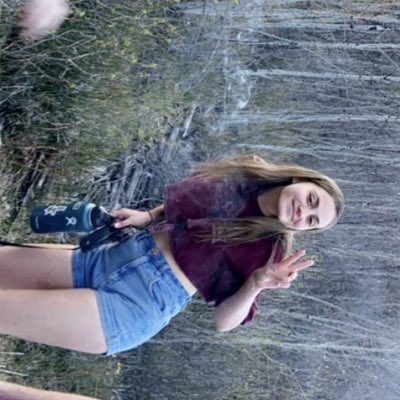 SarahDayley's tweet photo. #NewProfilePic https://t.co/I1jP48Ugxl