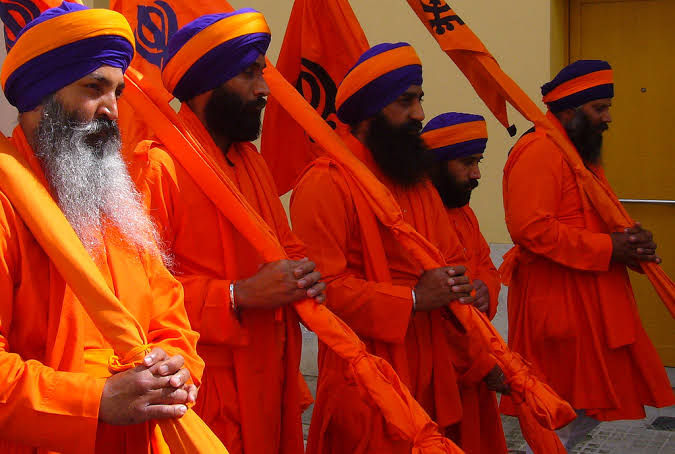 ReligionDharmic's tweet photo. Saffron or Bhagwa is an integral part of the Dharma and our common roots. Any insult or attack on Bhagwa will be considered an attack on all the Dharmic Religions. And it will not be tolerated in any manner whether the offender is an individual, any Institution or any Government. https://t.co/5YUkW7rgsr