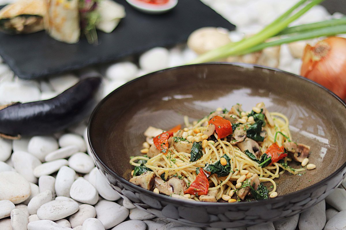 RIVA provides take away and delivery Healthy Meals ready to be delivered to you! #StayHealthy.
Call and order your food!
☎ +62 21 828 2000 📱WhatsApp +62 811-1612-115