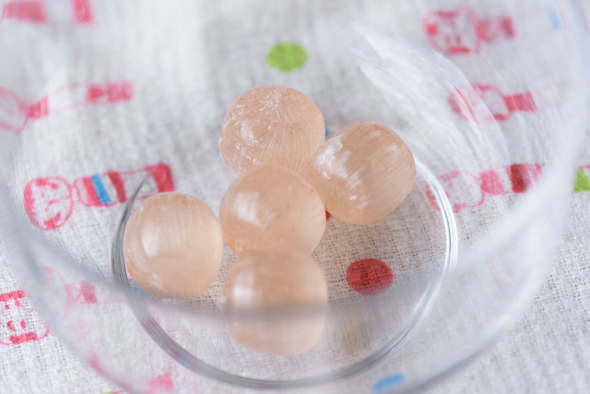 true_bariberry's tweet photo. 龍涎香飴は、🍬こんな
うすいピンク。
コロコロとしててかわいい❤️
写真いっぱい撮りたくなったなぁ。 https://t.co/nbhAHCS8Hp