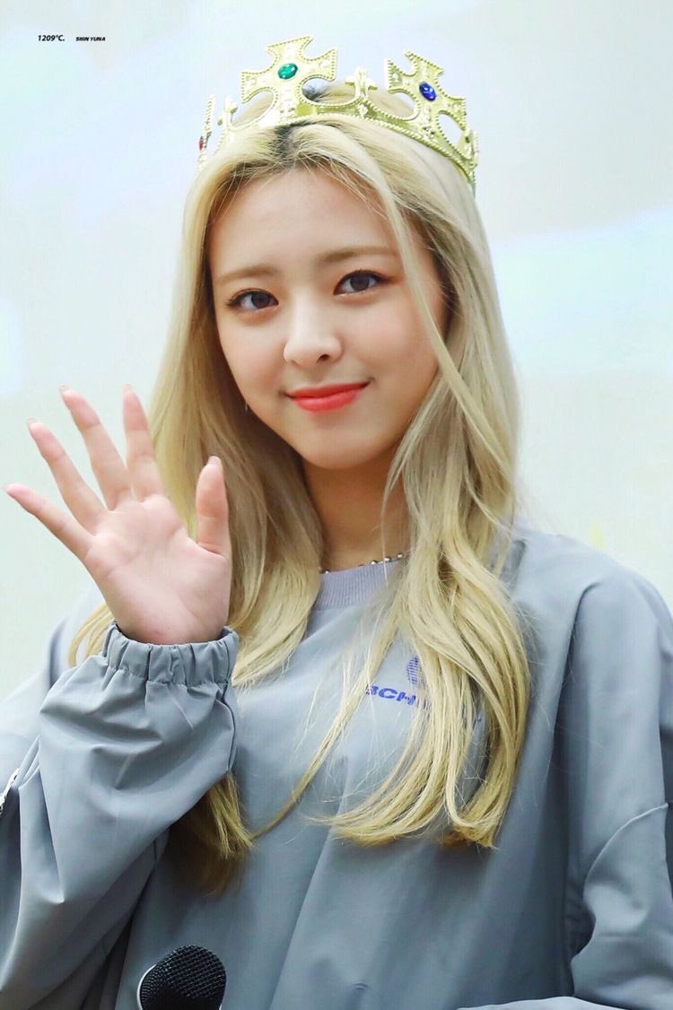 yuna as a living barbie doll a thread: