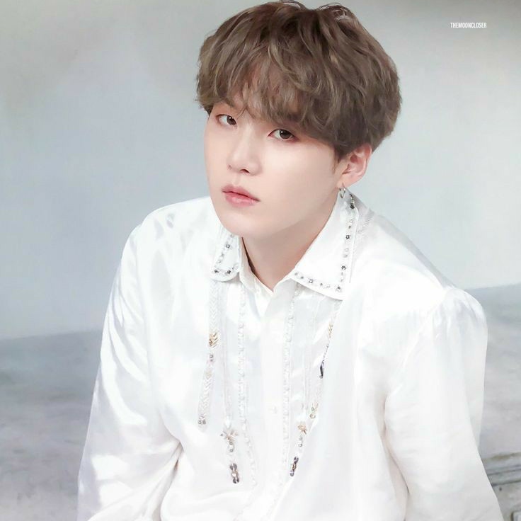 ☆☆☆IU & SUGA☆☆☆-thread of jieun & yoongi sharing the same energy! IUxSUGA