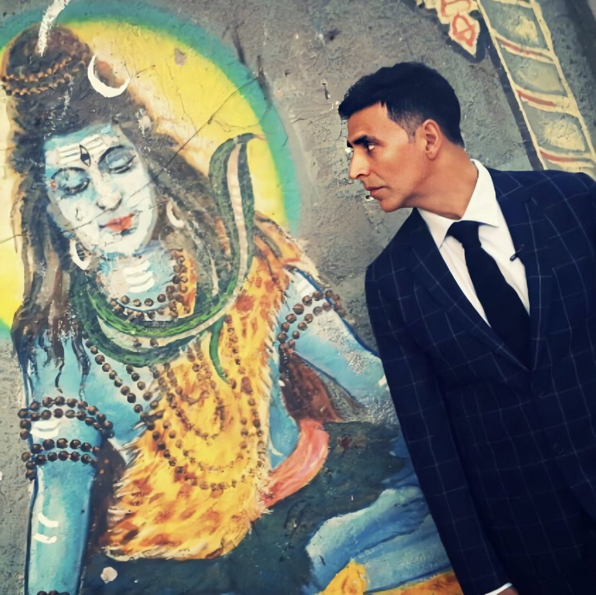 _Prince_khiladi's tweet photo. "अकाल मृत्यु वो मरे जो कर्म करे चांडाल का। 
काल भी उसका क्या करे जो भक्त हो महाकाल का।"

हर हर महादेव।

#AkshayKumar is the the admirer of lord shiva! https://t.co/AydQ9Fm3wD