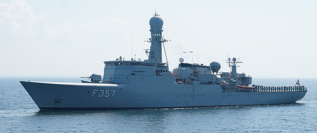 With modern radar technologies available today, Denmark could make smart choices and have the same radar architecture on the IVER HUITFELDT and future THETIS class replacement ships.
