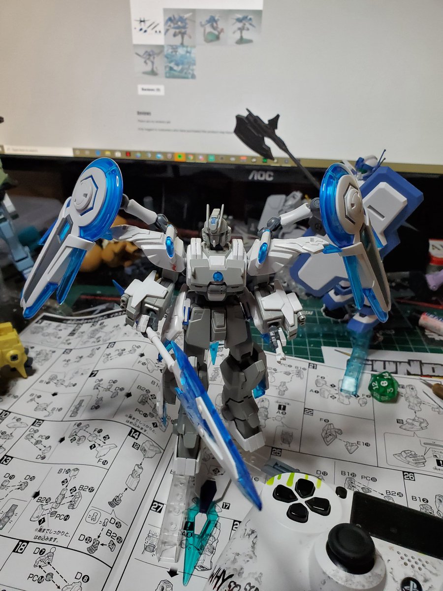 DaOnlyEzeGen's tweet photo. I had posted these on instagram and it is far from finished but here is what I am working on #��ンダム #WIP #Gunpla https://t.co/AeWvURA6Vp