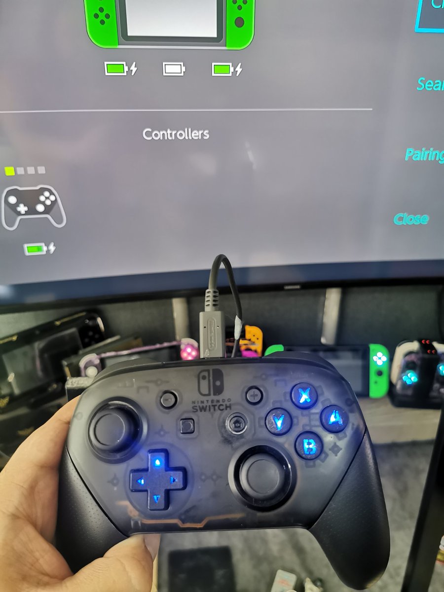 LestatsMods's tweet photo. Working on final tweeks but so far so good then I'll need to stress test...
#nintendo
#NINTENDOSWITCH
#joycons
#joycon
#joyconmods
#joyconmod
#rgb
#gamer
#gamergirl
#gamerboy
#lestatsmods
#gaming
#nintendoswitchgames
#procontrollerswitch
#procontroller https://t.co/I4p7EMjKNp
