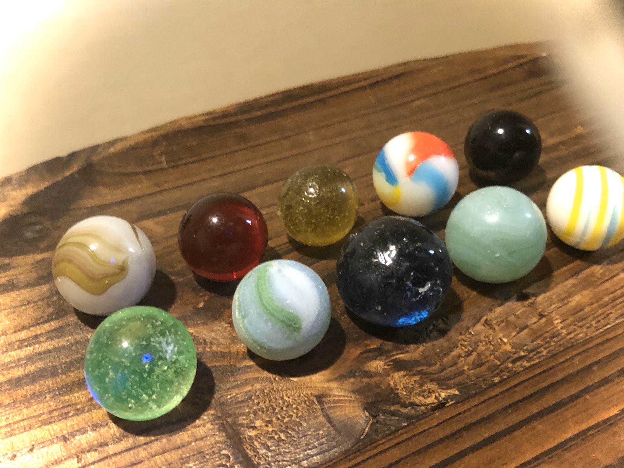 超レアマゼンダカラーBARANGBARANGシンガポール鋲打ちビス打ちソファー 超レアマゼンダカラーBARANGBARANGシンガポール鋲打ちビス打ちソファー