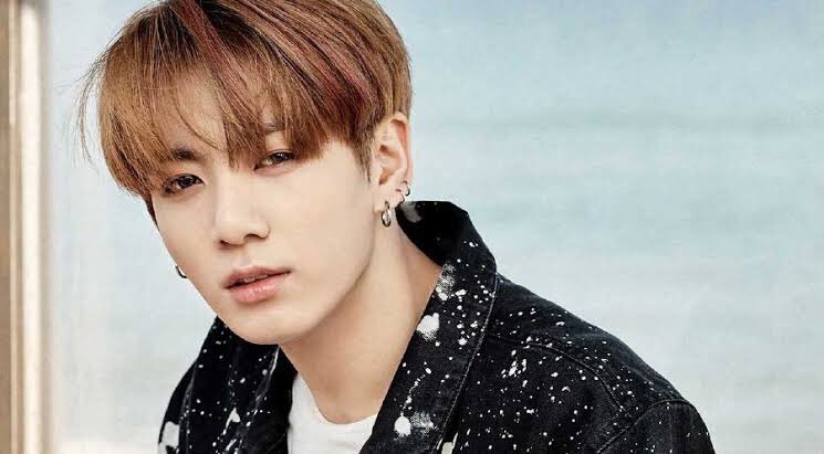 And lastly, let’s take a moment to appreciate our handsome main vocalist, lead dancer & sub rapper, our beloved kookie, our forever golden maknae & center of the group, JUNGKOOK.  #BTS    #BTSARMY  #ARMY