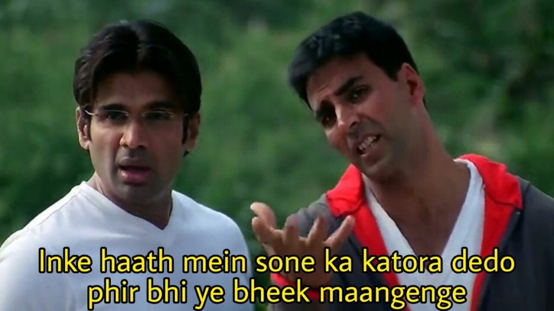 Customers having thousands of rupees but want to withdraw only *Corona wale 500₹*Me to cashier: