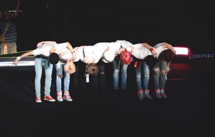 Bangtan& #39;s galaxies, a beautifully DEVASTATING thread: