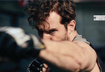 Henry Cavill as art : a thread