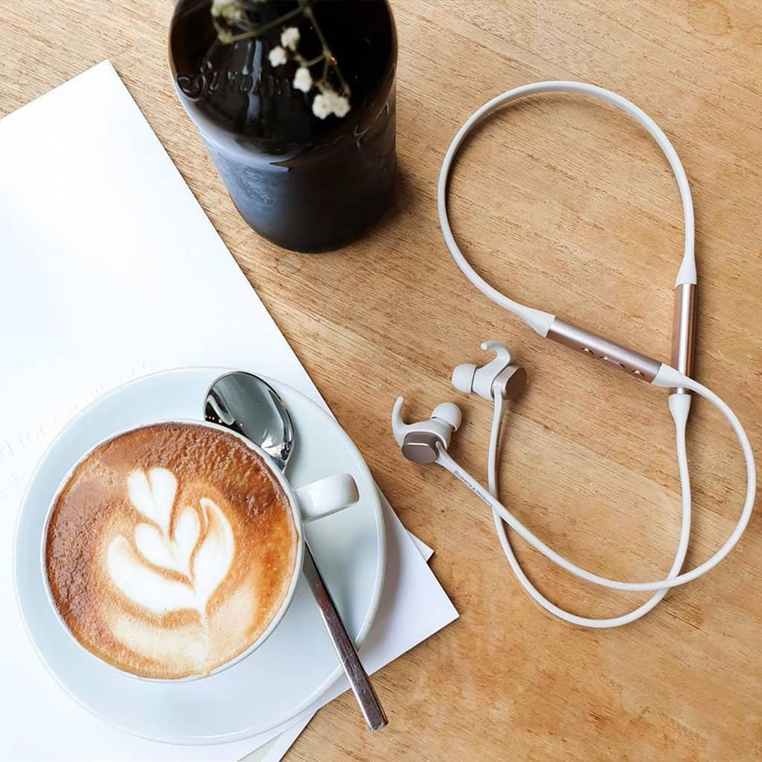BowersWilkins's tweet photo. Take time to enjoy this week’s playlist of iconic film tracks: https://t.co/UbmboGaoSg 
Which is your favourite? Leave the track number below and tell us why you love it.  #TrueSoundMonday #bowerswilkins
Image credit: @hifiprofis_darmstadt https://t.co/pnXhPOfNoj