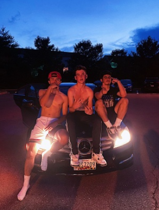 MSantos0410's tweet photo. Can I just take a second and appreciate how amazing summer '19 was https://t.co/IoOsI5TBv2