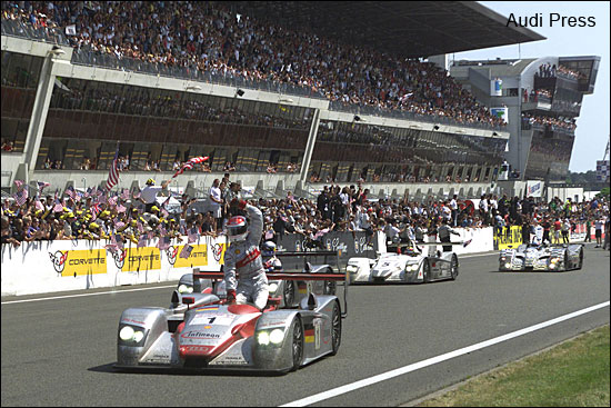 dailysportscar's tweet image. Another dip into the DSC Archive finds this from 2006- @dsceditor on the iconic Audi R8 - its racing career By The Numbers

@24hoursoflemans @audisport 

dailysportscar.com/2020/04/27/dsc…