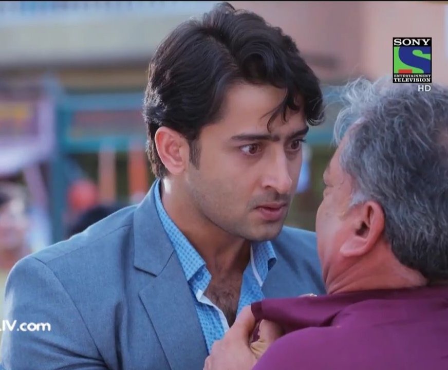 If the mega success n popularity of Arjun had left any doubts about your calibre as an actor, Kuch Rang Pyaar Ke Aise Bhi put all those to rest n how!Dev Dixit is a char, the likes of which had never graced the TV n never will. #11YearsOfShaheerSheikh