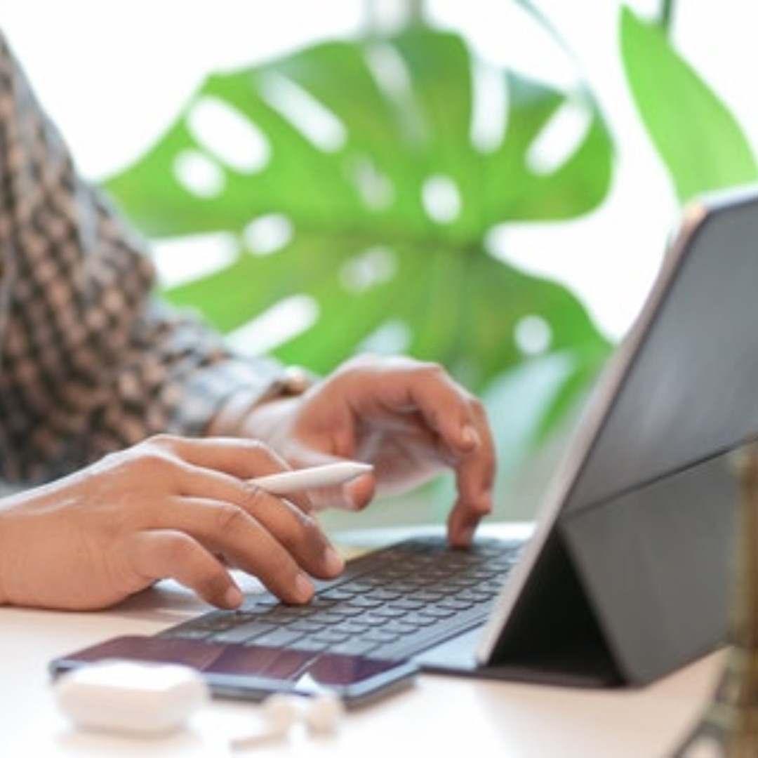 eigerbespoke's tweet image. Keep your premises safe whilst you work from home.

We provide design &amp;amp; installation packages for an integrated security system that gives you full control of every point of entry from wherever you may be.

bit.ly/eiger-security 

#SmartSecuritySystems