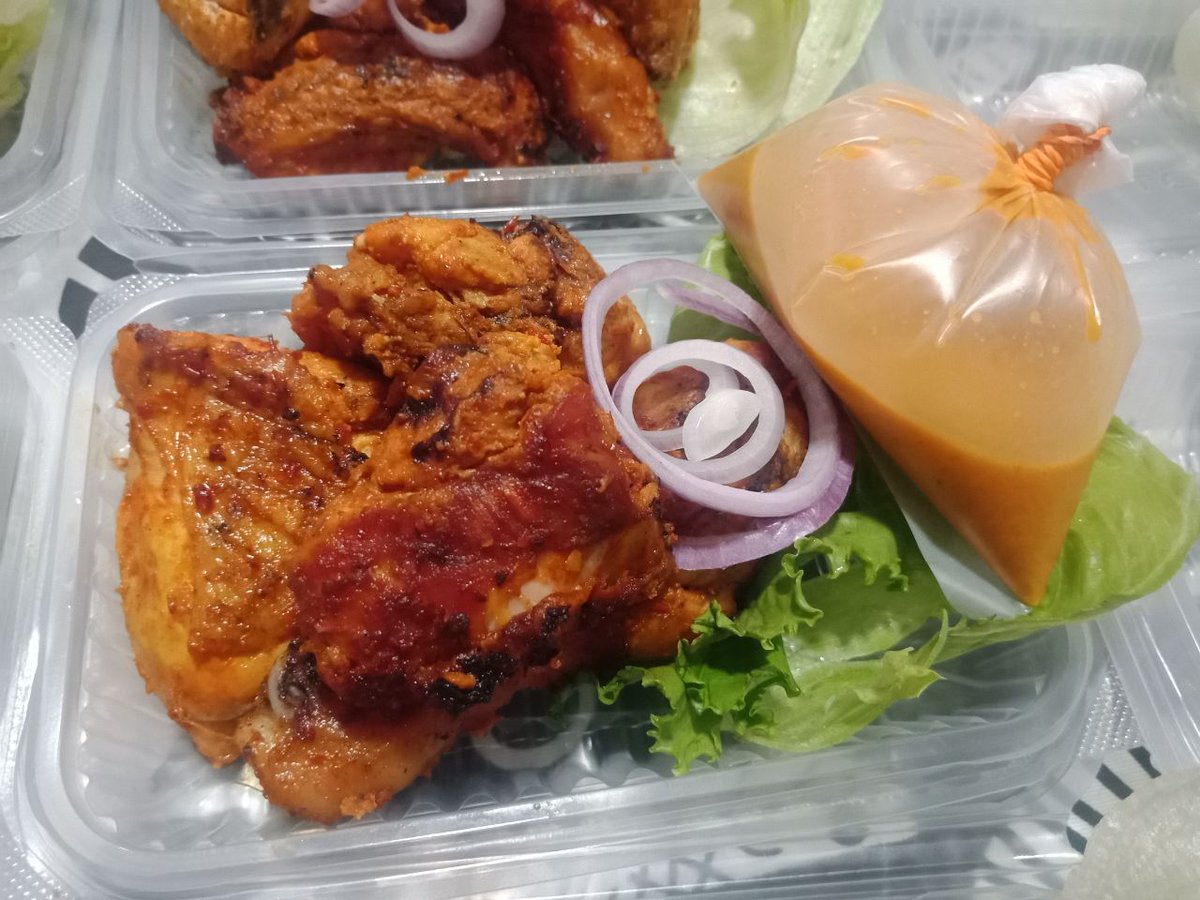HotKitchenMom's tweet photo. OPEN ORDER UNTUK ESOK
#ayampercik #ebazar #kualalumpur #bazaeramadhanonline #fooddeliverykl https://t.co/3OhiHvKHhx