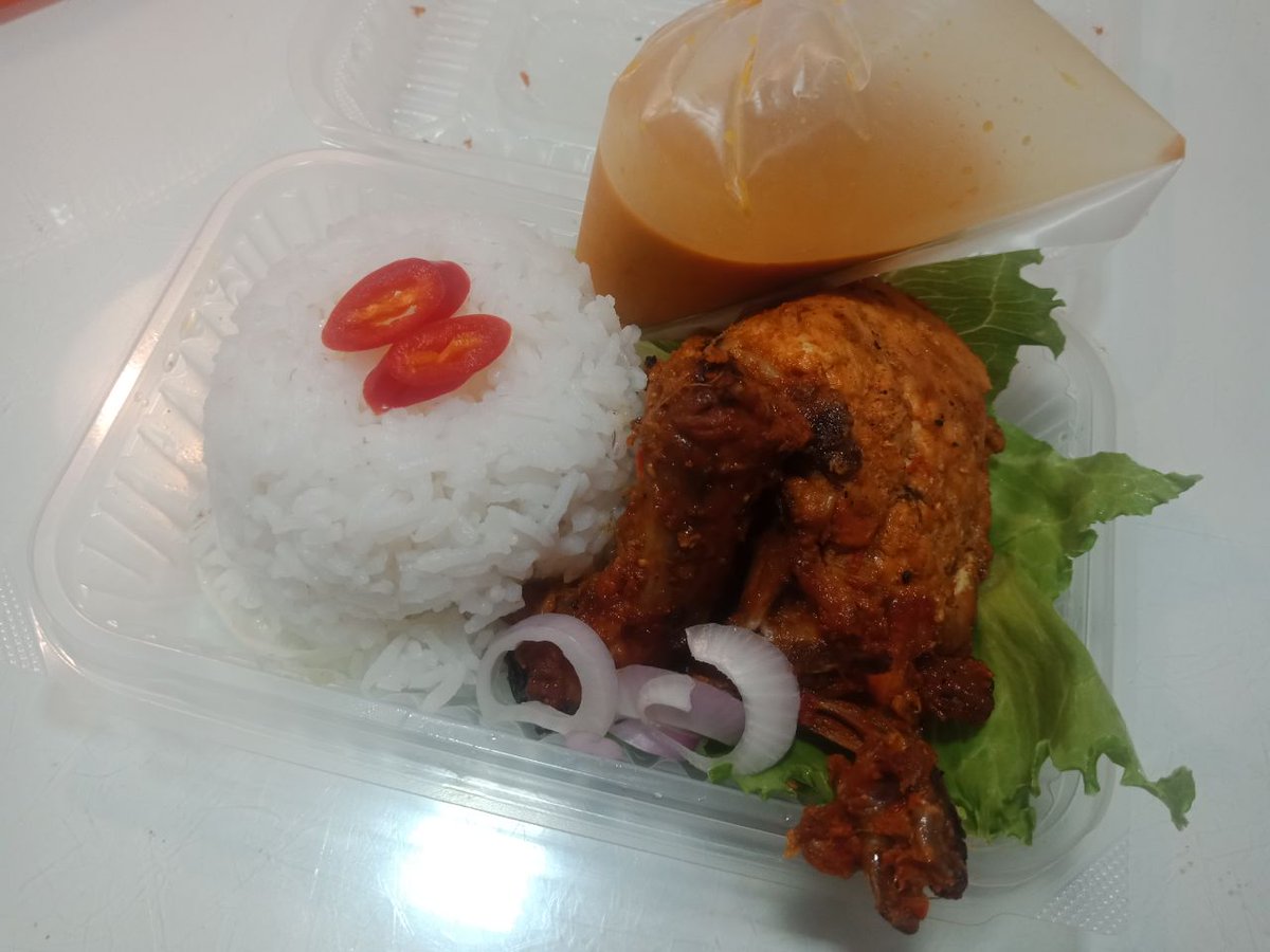 HotKitchenMom's tweet photo. OPEN ORDER UNTUK ESOK
#ayampercik #ebazar #kualalumpur #bazaeramadhanonline #fooddeliverykl https://t.co/3OhiHvKHhx