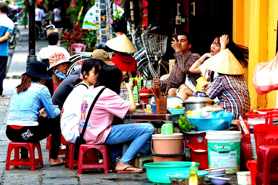 NoorLive15's tweet photo. https://t.co/yluxvD5eRD #streetfood #food https://t.co/f4Pf3rruAb
