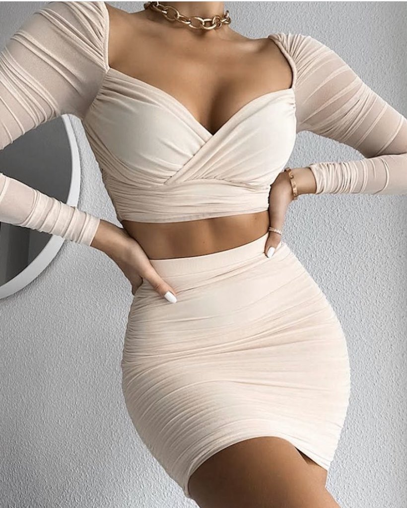 ohpolly's tweet photo. The best kinda nudes 💖✨

For a chance to win a style of your choice from our website:

-Like this post
-Make sure you’re following us 

2 winners will be chosen at random on 29/04/20💫 https://t.co/gmhhAdPCwD