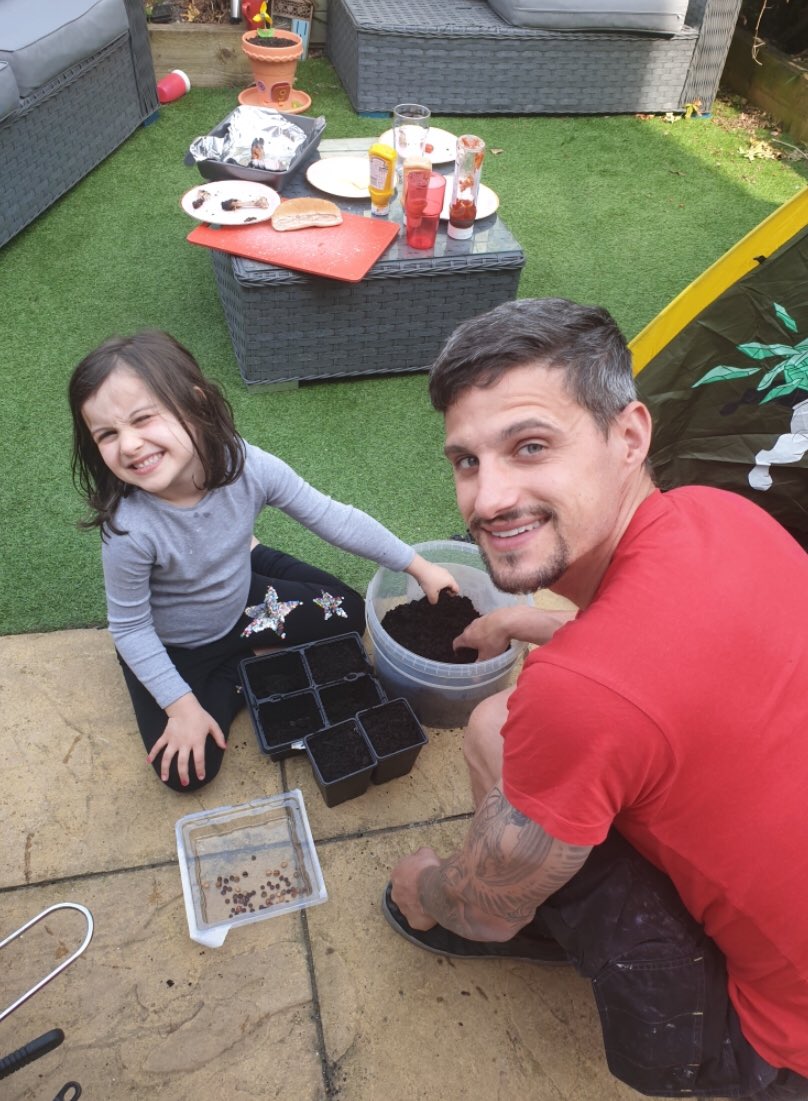 WilliamShrews's tweet photo. More fabulous home learning from Reception. Making, growing and cooking. #ReceptionHomeLearning https://t.co/XDVnHuGDOh
