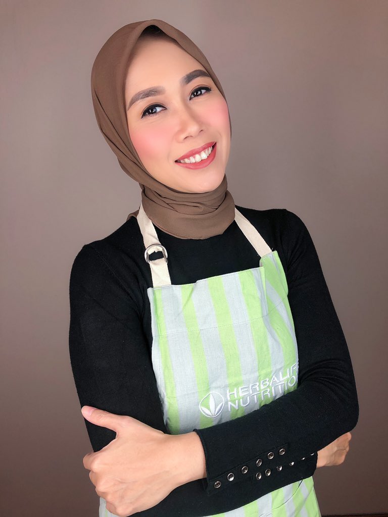 Felicialuthfi's tweet photo. Mommy.... masak apa utk berbuka sore ini? 
Saya belum ada ide, enaknya masak apa ya? 😄😄😄😄😄 https://t.co/HZRHIgQHvd