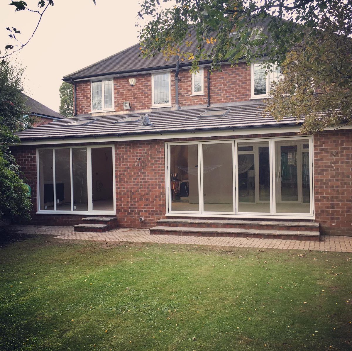 This was a fantastic house to work on, right in the heart of Knutsford. Rear extension and knock through to create open plan living space and new kitchen 🧱👷🏻‍♂️🛠#rdhpropertyservices #warringtonbuilders #knutsfordbuilders #cheshirebuilders