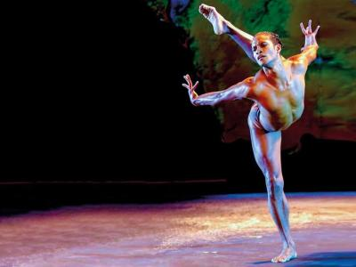 WestonFavellGAT's tweet photo. Fernando Montano danced with the Royal Ballet since 2004. He's performed in Nutcracker and Sleeping Beauty. Due to COVID19 he is now giving free Dance lessons on his Instagram in many styles such as Ballet, Cumbia and Mapale. Quick go follow him! #WFAPA #WFAMoveItMonday #WFADance https://t.co/x0AsfQu4wE