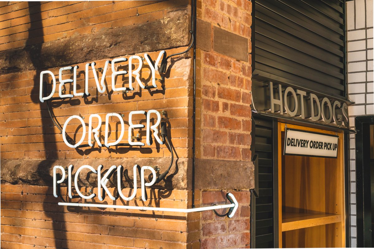 Shake Shack will re-open its Tottenham Court Road and Canary Wharf locations for takeaway and delivery.
Tottenham Court Road Shack opens on Tuesday and Canary Wharf on Thursday. Guests can place orders in the Shacks or via Deliveroo.