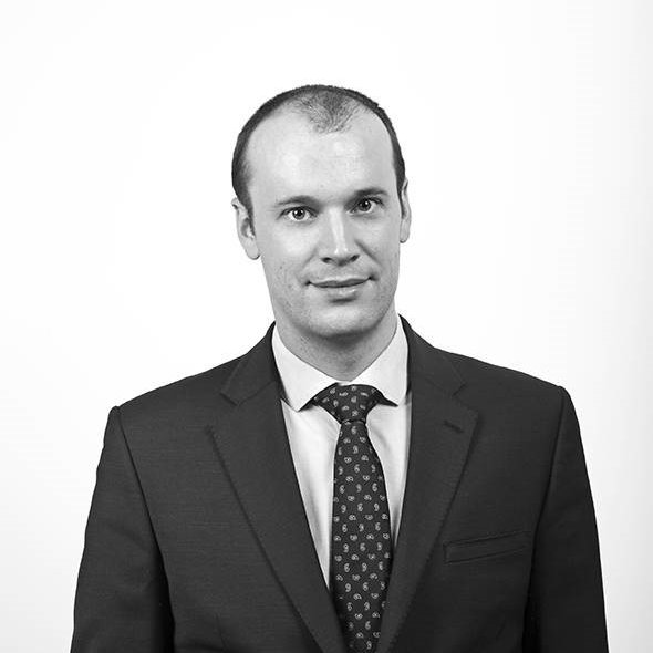  @ThomasBrownrig1 is a Partner, Mediator & Collaborative lawyer at  @GoodmanRay1 and co-chair of the  #InnovationGroup. He deals with a range of family issues & strives to keep evolving his practice by learning new ways of working so he can offer the most choice to his clients.