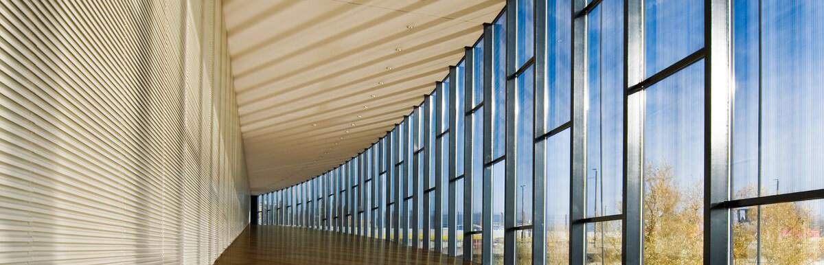 FMUKmagazine1's tweet photo. Legacy louvre product restored for the modern world.
Stop up to 100% of total solar heat gain.
https://t.co/AsdSQz6I2n
@Smartlouvre
#metalfabric #solarshading #zeroheatgain #balanceddaylighting #glareprotection #lightingdesign #interiordesign #fireheatattenuation #privacy https://t.co/LtprHd6sqe