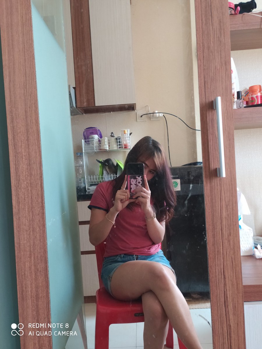 Manda09564285's tweet photo. Yuk  BO&amp;VCS available say❤
Bagi yg serius aja.
follow &amp; retweet ya say😚
088295802243
#availmares
#openBOmares
#bomargonda
#bisyardepok
#bispakdepok
#BOdepok
#openbodepok
#availdepok
#wpjaksel
#bispakhot
#cewekbookingan
#RealAngel
#RealBO
#AVAILBO
#excludejakarta
#TrustedBo https://t.co/6tOZpvn0Kn