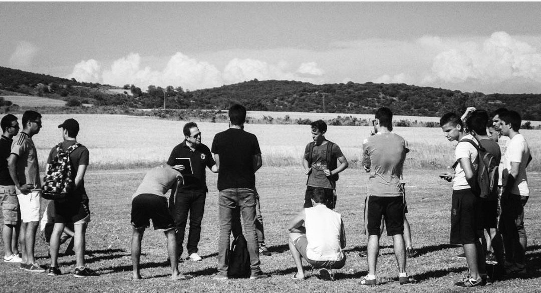 Allá por 2014 en La Torre , el Míster dando indicaciones antes del partido ⚽🌑🌕
