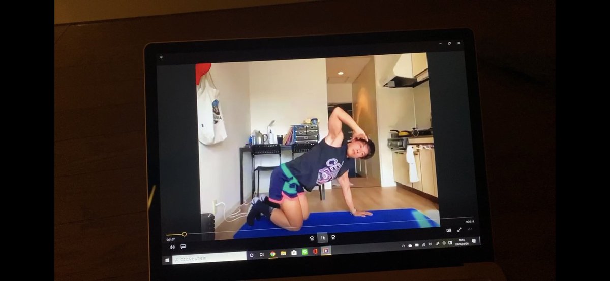 昨日オンライントレーニングセミナーを開催しました💪
講師はブロッコ侍さん@bloc_samuraiにお願いして、基本的なストレッチや、プランクをはじめとする自重トレーニングを教えてもらいました！
↓こんな感じでzoomでやりました！
お受けしてくださったブロッコ侍さんありがとうございました🙇‍♂️