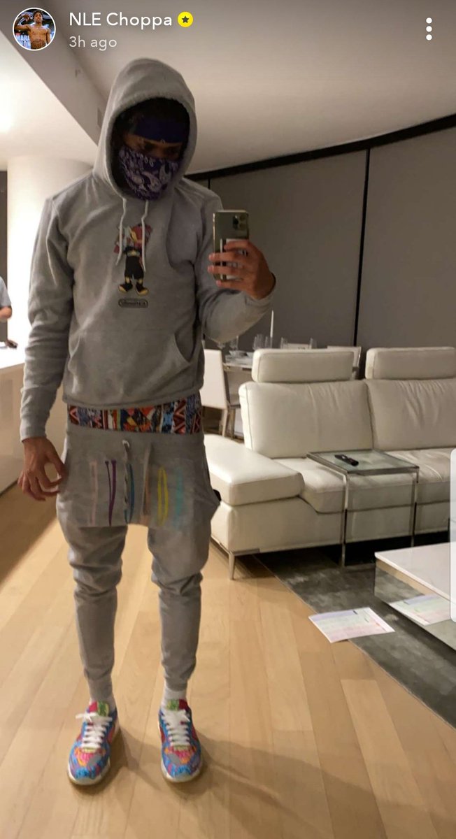 ExtendoMedia's tweet photo. much love 2 @Nlechoppa1 , gang always rockin that #Extendo shit 💯💪🏾 https://t.co/GSPzOKHZNK