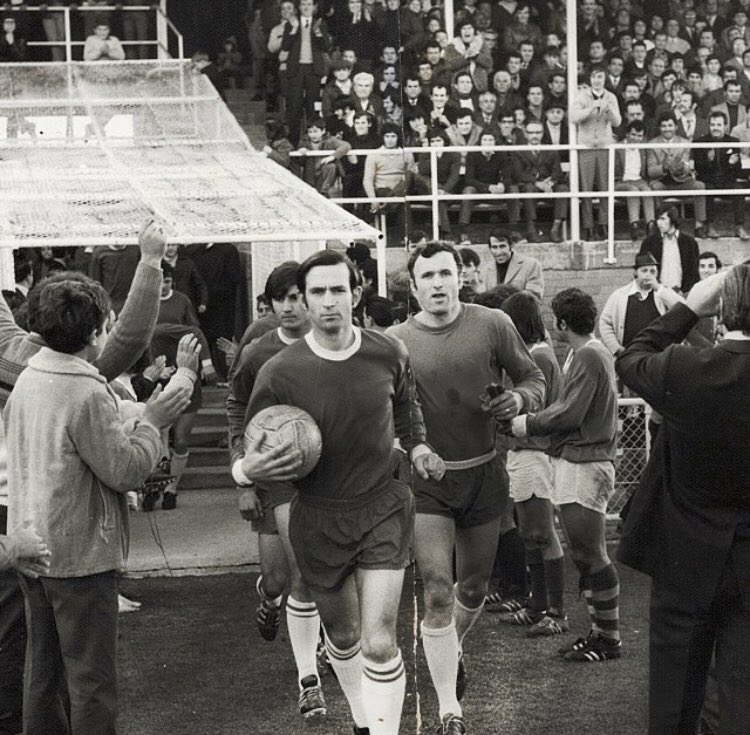 gordonfode's tweet photo. My father played NSL League back in the old days 60’s 70’s #MarkoFode (goalkeeper) for the love of the game... time to give back...
@Socceroos @TheMatildas opportunity to re-build the grassroots juniors academy football #worldgame #football in Australia @FFA @FOXSportsAUS https://t.co/RpkD0Q5o9K