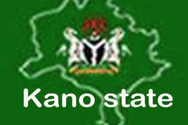Econplat's tweet photo. Emir Of Kano Breaks Silence On Strange Deaths In Kano https://t.co/bFoimZHyjU https://t.co/NqX20UqGM5