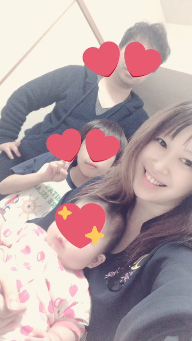 今日は娘のお食い初めした♡  今日で生後110日  とわちゃん大きくなるんだよー！ https://t.co/OJg2s5xO9j<a href="/tag/%E3%83%A6%E3%83%A1%E3%83%88%E3%83%8E%E3%81%A1%E3%82%83%E3%82%93%E3%81%AD%E3%82%8B"class="tags"><span>#ユメトノちゃんねる</span></a>