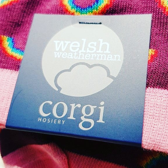 CTywydd's tweet photo. Hi @thismorning fancy nominating any @NHSuk workers to receive some specially designed rainbow socks? #madeinwales Our way of saying thank you and of bringing a smile to NHS staff across the country! @Corgi_Socks @CJacklinStylist @Welshweathermn1 https://t.co/TLph43bDQy