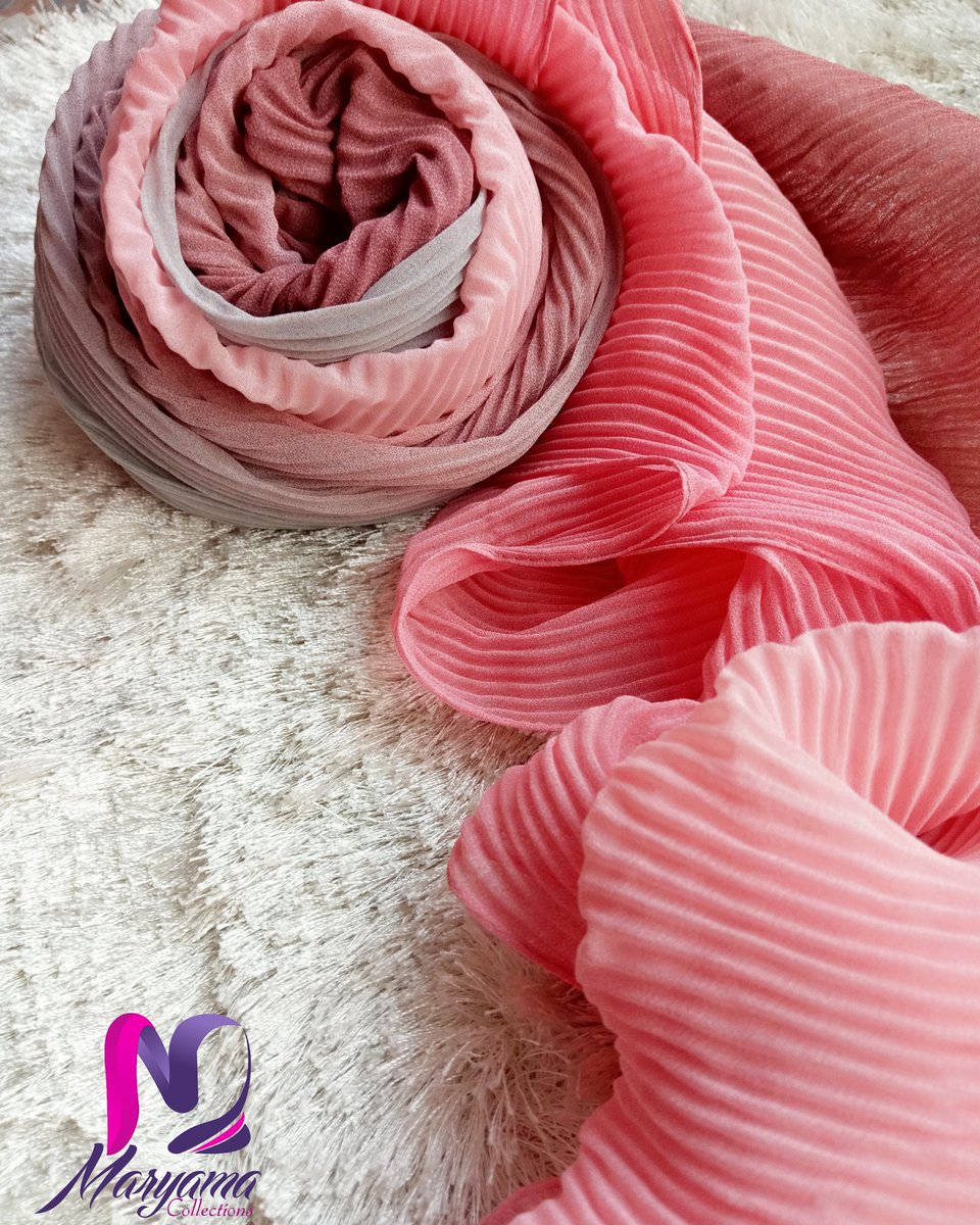 mar_collections's tweet photo. ✨ N E W  I N ✨
..
Feast your eyes on another one of our new scarf collections.
..
The 3-toned Pleated Scarf Collection.
..
It is very limited, unique and available only @mar_collections 😃
..
Fabric: Chiffon 
Price: #2500
..
Send us a Dm to shop yours 😊 https://t.co/KYRBuGWRuT