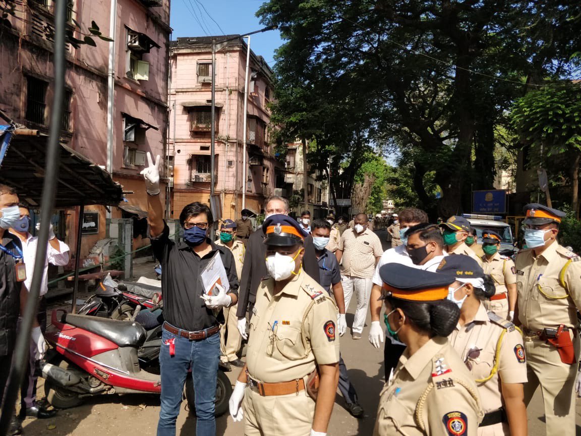 qadri_shami's tweet photo. #theNationWantToKnow
देश जानना चाहता है क्या अरनव सच मे गिरफ्तार हुए https://t.co/9j8j5sZYMz