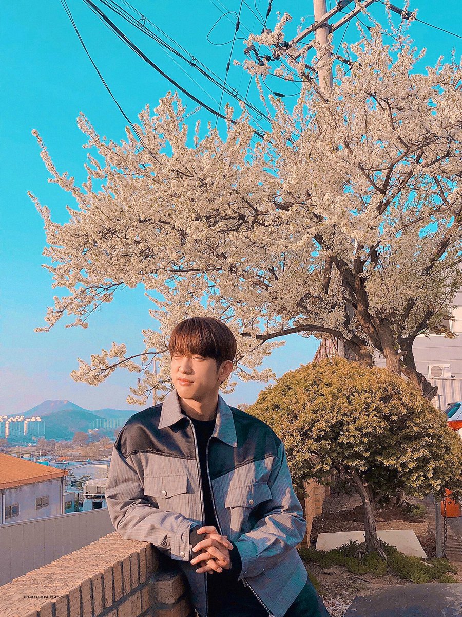 filmfilm94's tweet photo. จินยองหล่อมากก แงงง แพพพ้อะไรแบบนี้ ㅠㅠ♡˖ https://t.co/svj4Yod5p2