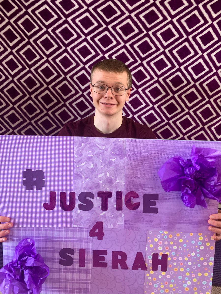 njameson40's tweet photo. Not alot of purple in this house. We had to get creative! #D4AC2020 #Justice4Sierah #D4ACOrange https://t.co/htEX7bcIhj