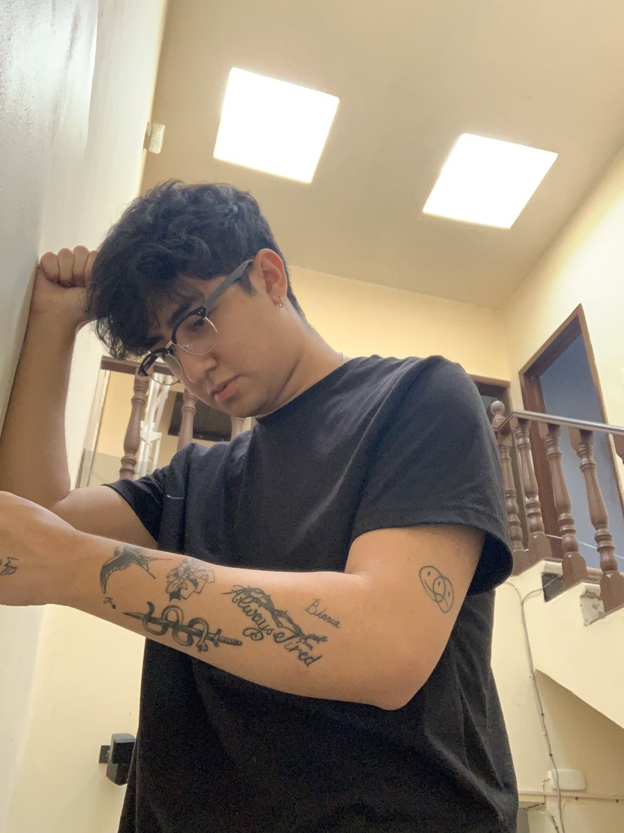 Puvlo69's tweet photo. Me funaron el día de hoy... he sido cancelado 😔 aprendí de mis errores y no volveré hacer una parte 2 del video https://t.co/T64RD9rapC